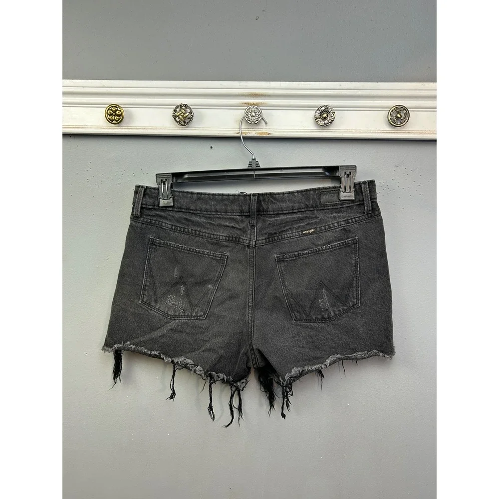 Wrangler Shorts Womens 12 Black Mid Rise Vintage Distressed Cutoff Raw Concert